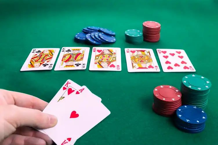 Pengalaman taruhan sepak bola live di Kape88 dengan fitur statistik pertandingan dan cash out real-time
